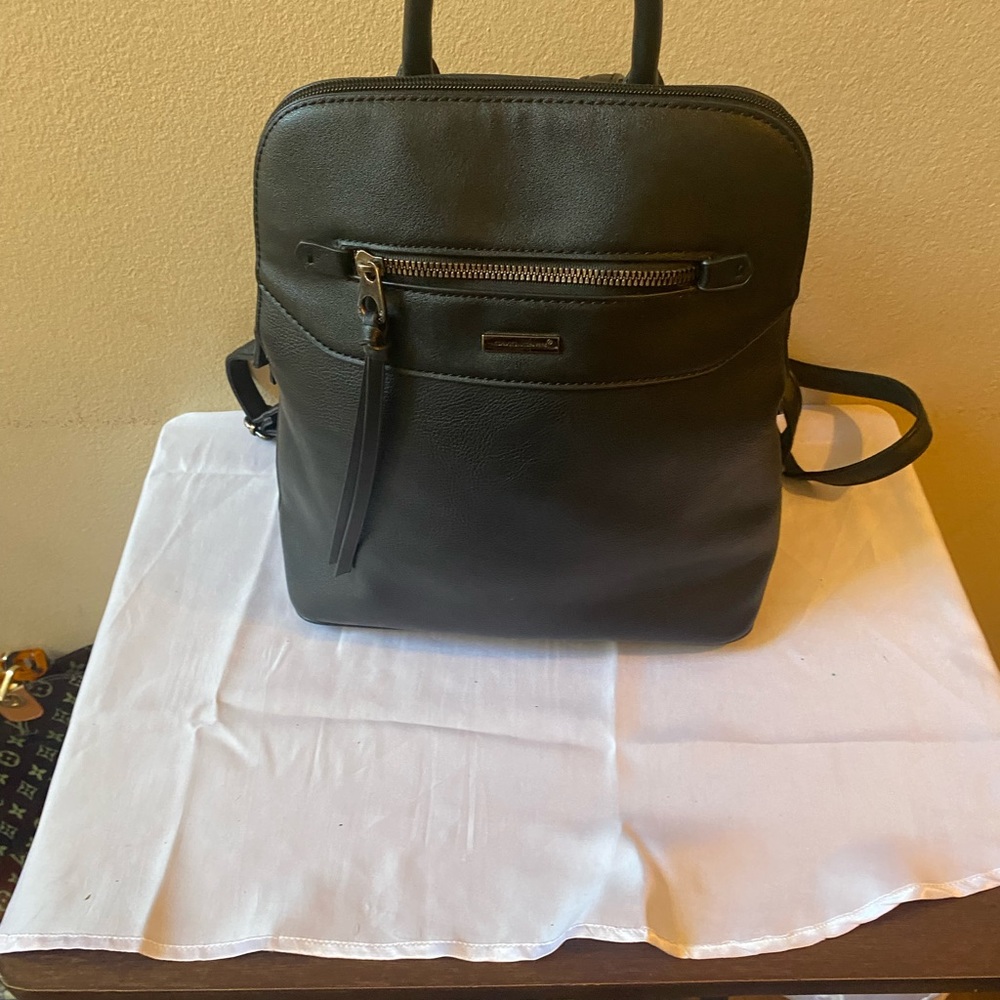 David Jones - image 3